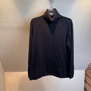 TRAVELSMITH Turtleneck Sweater. Lightweight travel ready easy care.Size 2X.Black